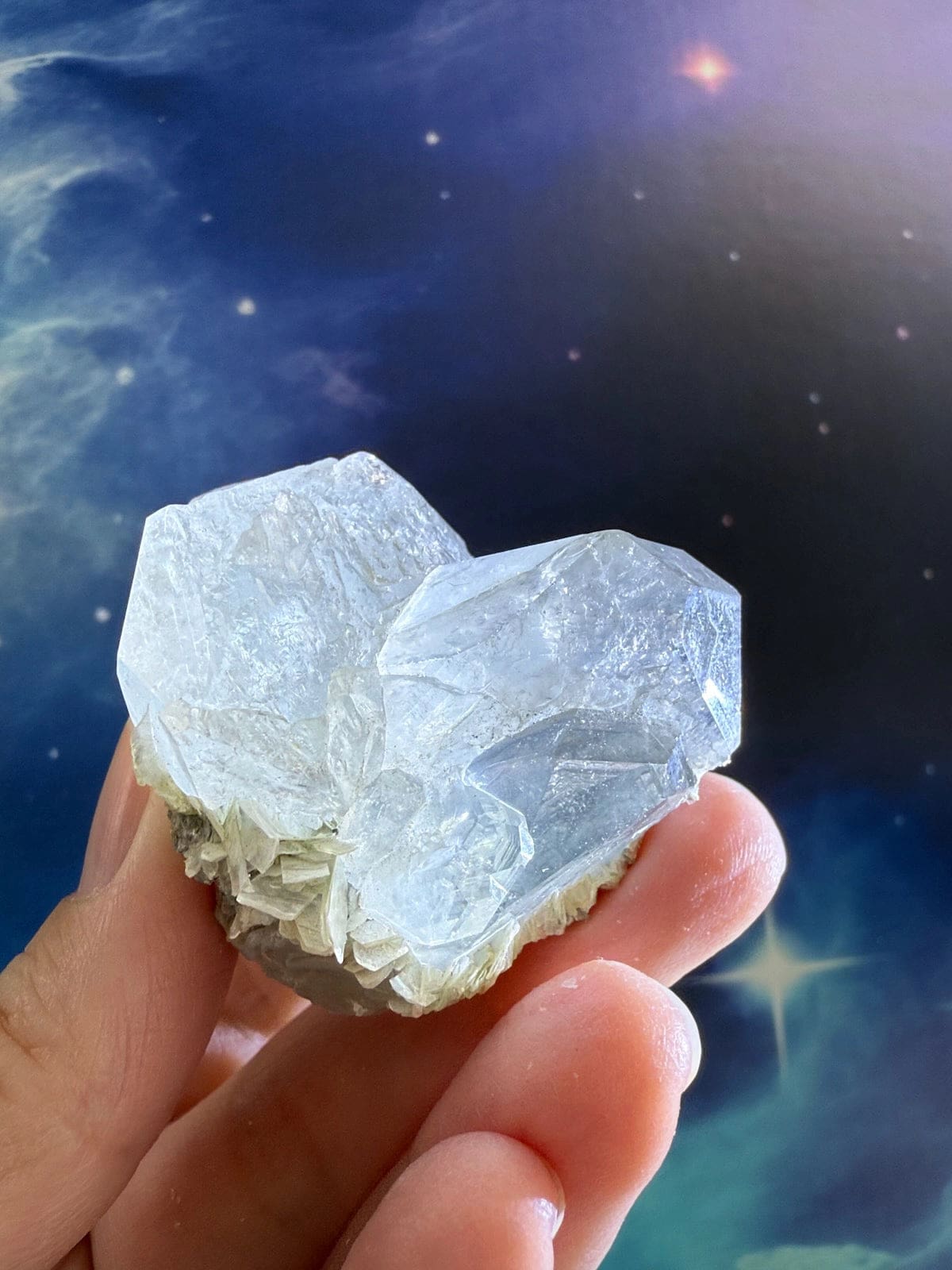 Aquamarine Cluster with Muscovite