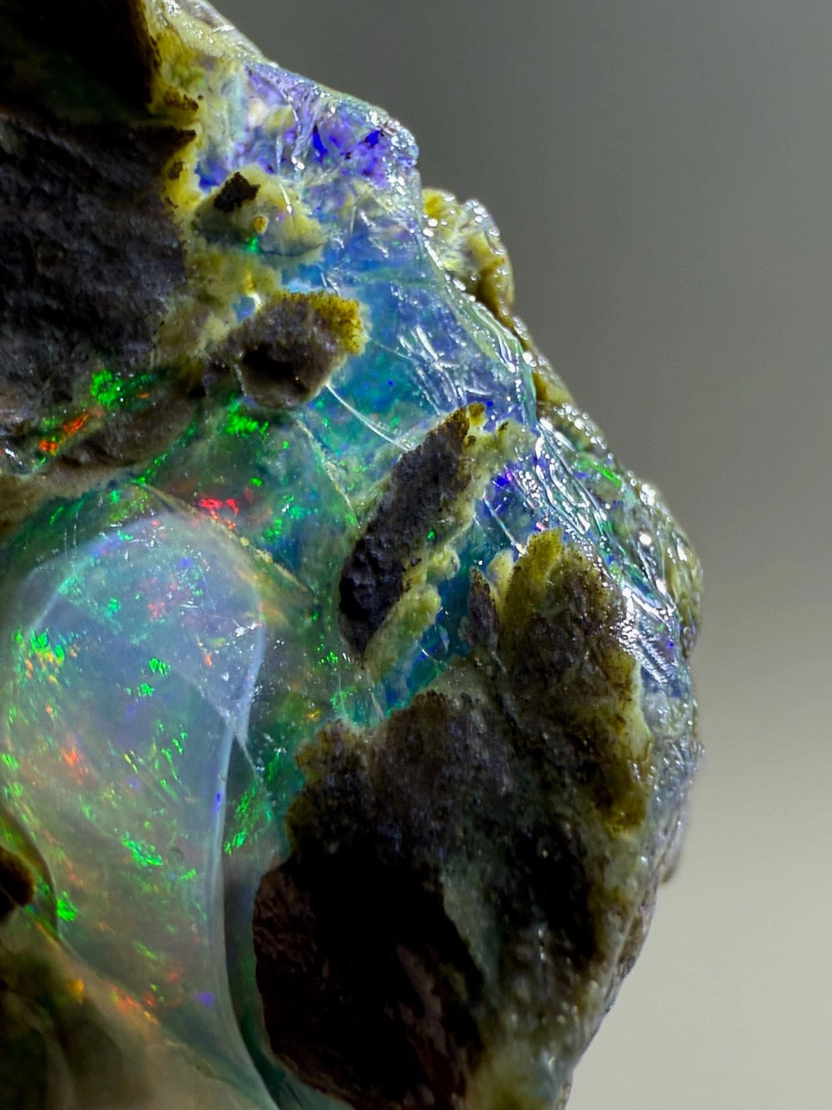 Ghost Welo Opal B